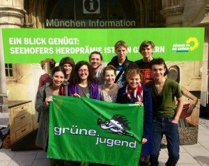 Die Grüne Jugend bei der Weltfrauentagsaktion