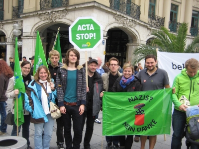 Die Grüne Jugend München protestiert gegen ACTA.