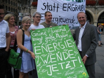 Grüne Jugend fordert: Energiewende jetzt! mit 3. Bürgermeister Hep Monatseder und Stadträtin Sabine Nallinger