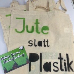 „Jute statt Plastik“-Aktion in Aschaffenburg