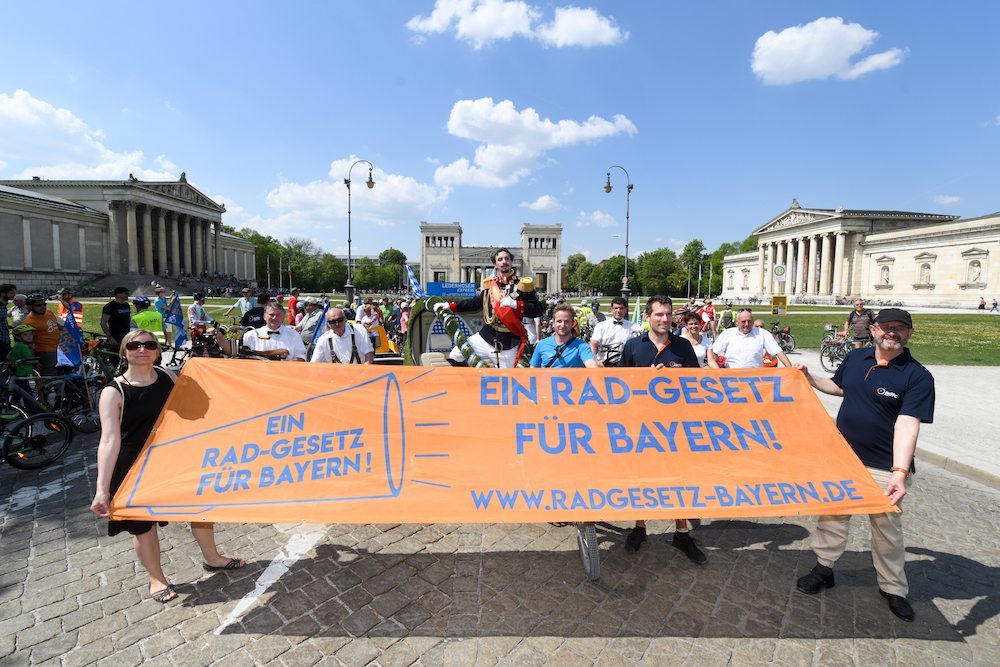 Ein Rad-Gesetz für Bayern fordert beispielsweise die ADFC-Landesschefin Bernadette Flesch | Foto: Tobias Hase